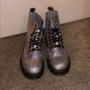 pascal iced metallic dr martens